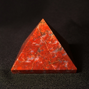 piramida yashma